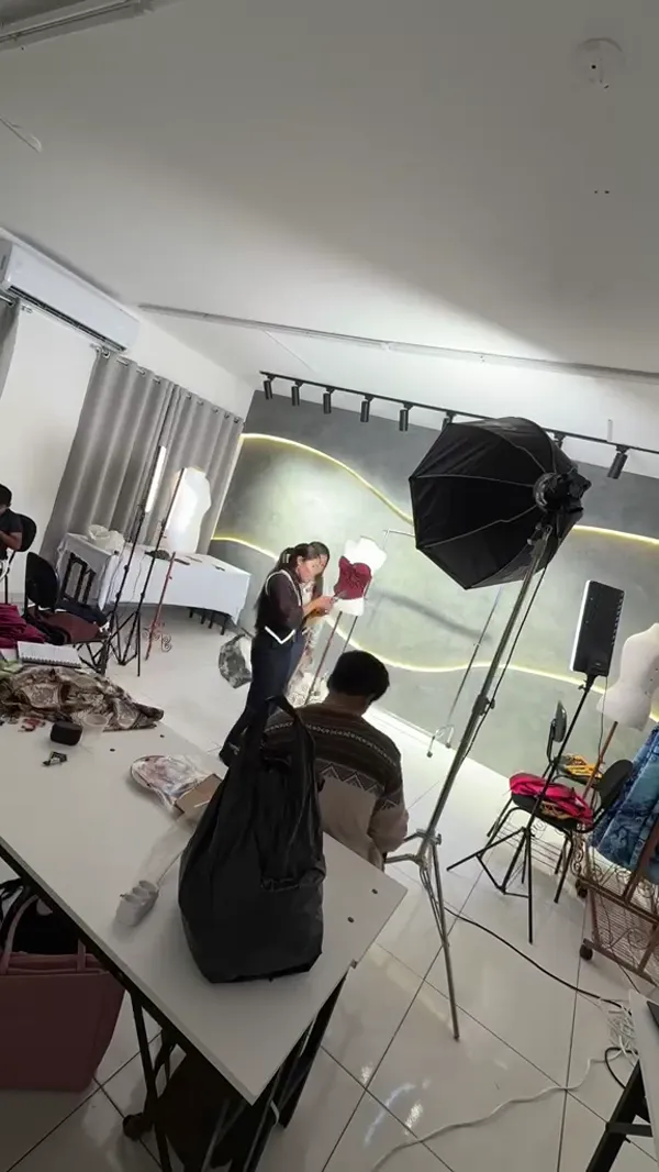 Bastidores de gravação no estúdio